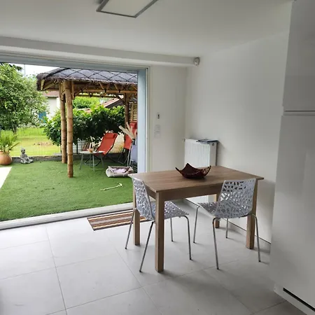 Apartment La Maison Marilyne - T2 Avec Piscine Privative Aix-les-Bains