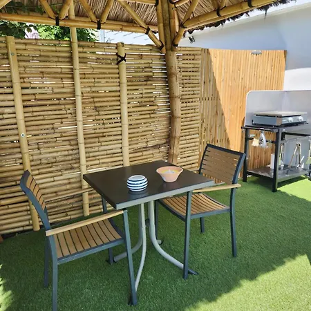 Апартаменты La Maison Marilyne - T2 Avec Piscine Privative *